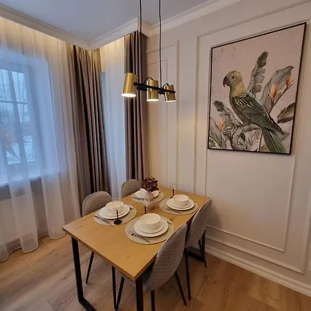 Good Mood Apartment *